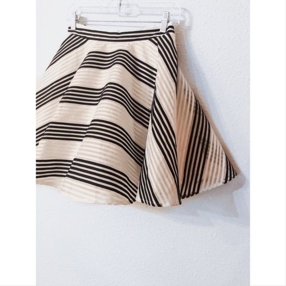 Jodi Kristopher can-can mini skirt - Picture 3 of 6